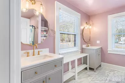 1072 5th Street NE, Hickory, NC 28601 - Photo 9