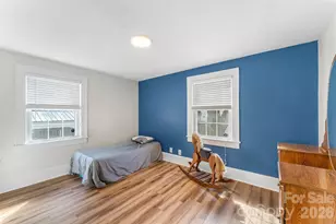 1072 5th St NE, Hickory, NC 28601 - Photo 13