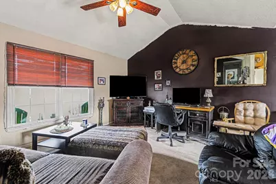 126 Rock Island Drive, Statesville, NC 28625 - Photo 5