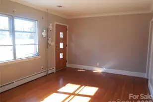 781 Denning Pl, Charlotte, NC 28227 - Photo 3