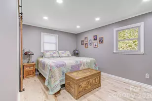 308 London Rd, Hendersonville, NC 28739 - Photo 15