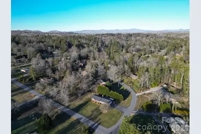 308 London Road, Hendersonville, NC 28739 - Photo 27