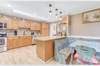 308 London Road, Hendersonville, NC 28739 - Photo 5