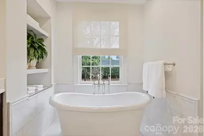 1555 Queens Road W, Charlotte, NC 28207 - Photo 25