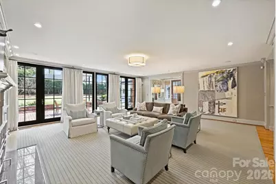 1555 Queens Road W, Charlotte, NC 28207 - Photo 17