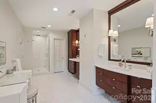 1555 Queens Rd W, Charlotte, NC 28207 - Photo 23