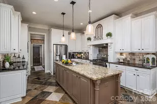 8000 Water View Dr, Belmont, NC 28012 - Photo 17