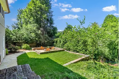 200 Aurora Drive, Asheville, NC 28805 - Photo 23