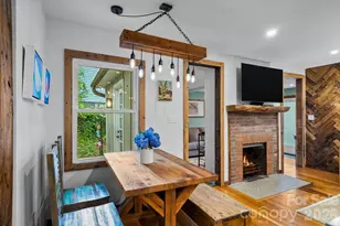 200 Aurora Dr, Asheville, NC 28805 - Photo 9