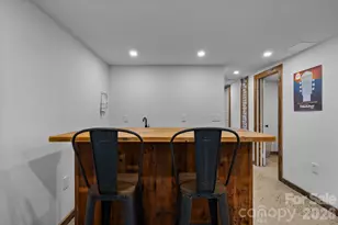 200 Aurora Dr, Asheville, NC 28805 - Photo 37