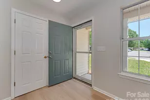 702 Selma Burke Ln, Matthews, NC 28105 - Photo 3