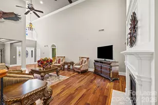 11645 James Richard Dr, Charlotte, NC 28277 - Photo 9