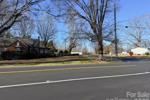 2060 Charlotte Hwy, Mooresville, NC 28117 - Photo 3