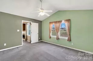 9607 Foggy Meadow Rd, Charlotte, NC 28269 - Photo 7