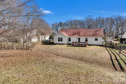 9607 Foggy Meadow Road, Charlotte, NC 28269 - Photo 19