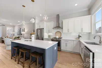 2731 Kilgo Way, Charlotte, NC 28205 - Photo 13