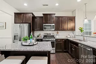 6056 Cloverdale Dr, Tega Cay, SC 29708 - Photo 7