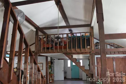 207 3rd Avenue NW, Conover, NC 28613 - Photo 9