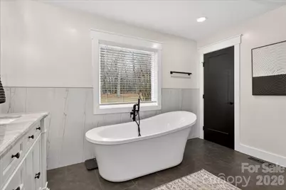 316 Wade Hampton Drive, Matthews, NC 28104 - Photo 25