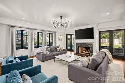 1935 Queens Road W, Charlotte, NC 28207 - Photo 21