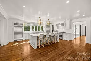 1935 Queens Rd W, Charlotte, NC 28207 - Photo 21