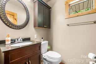 4586 Charlotte St, Conover, NC 28613 - Photo 23