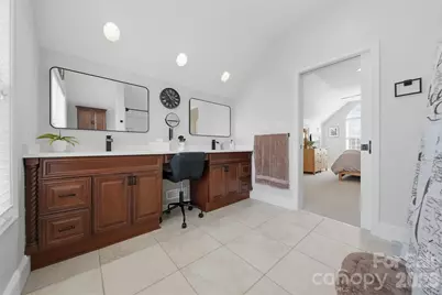 1002 S Brady Avenue, Newton, NC 28658 - Photo 29