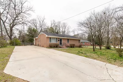 401 N Woodland Drive, Lancaster, SC 29720 - Photo 3