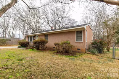 401 N Woodland Drive, Lancaster, SC 29720 - Photo 3