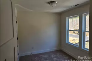 224 Slade Ln, Black Mountain, NC 28711 - Photo 7