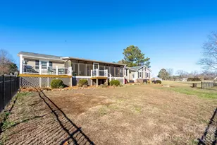 523 Harbor Rd, Norwood, NC 28128 - Photo 23