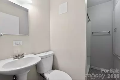 212 N Pine Lake Drive, Spartanburg, SC 29301 - Photo 23