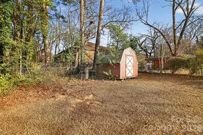 212 N Pine Lake Drive, Spartanburg, SC 29301 - Photo 37