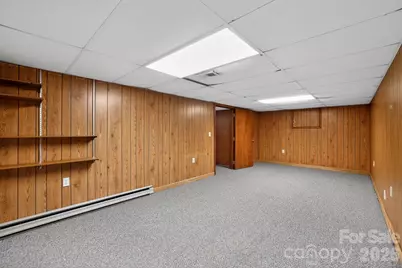 212 N Pine Lake Drive, Spartanburg, SC 29301 - Photo 31