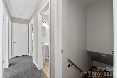 212 N Pine Lake Drive, Spartanburg, SC 29301 - Photo 25