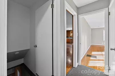 212 N Pine Lake Drive, Spartanburg, SC 29301 - Photo 27