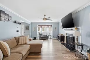 2036 Mallard Pine Ct, Charlotte, NC 28262 - Photo 9