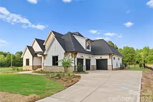 4095 Kingfisher Dr, York, SC 29745 - Photo 3