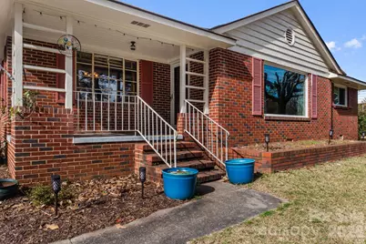 511 Marlboro Street NE, Aiken, SC 29801 - Photo 3