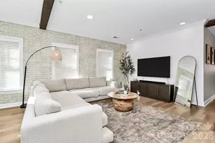 105 S Summit Ave, Charlotte, NC 28208 - Photo 29