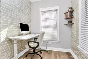 105 S Summit Ave, Charlotte, NC 28208 - Photo 33