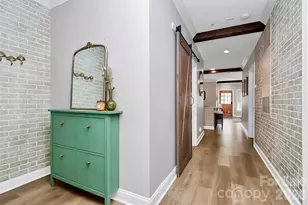 105 S Summit Ave, Charlotte, NC 28208 - Photo 7