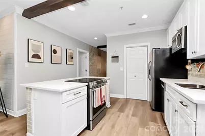 105 S Summit Avenue, Charlotte, NC 28208 - Photo 21