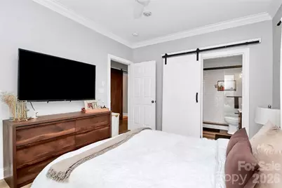 105 S Summit Avenue, Charlotte, NC 28208 - Photo 11