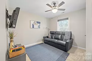 14604 Hanloch Ct, Charlotte, NC 28262 - Photo 31