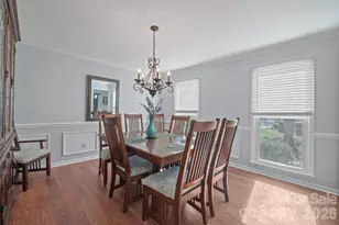 14604 Hanloch Ct, Charlotte, NC 28262 - Photo 9