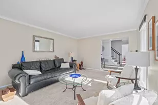 14604 Hanloch Ct, Charlotte, NC 28262 - Photo 5