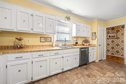 140 Patrick Road, Gastonia, NC 28056 - Photo 7