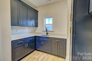 318 Harbor View Dr, Cherryville, NC 28021 - Photo 31