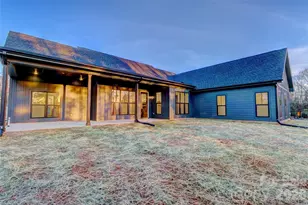 318 Harbor View Dr, Cherryville, NC 28021 - Photo 39